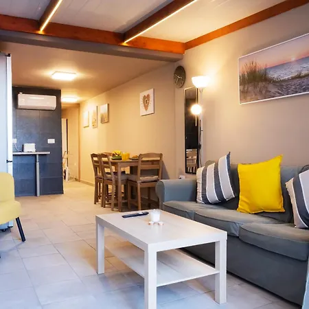| Private Terrace | Surf Area | Relax *