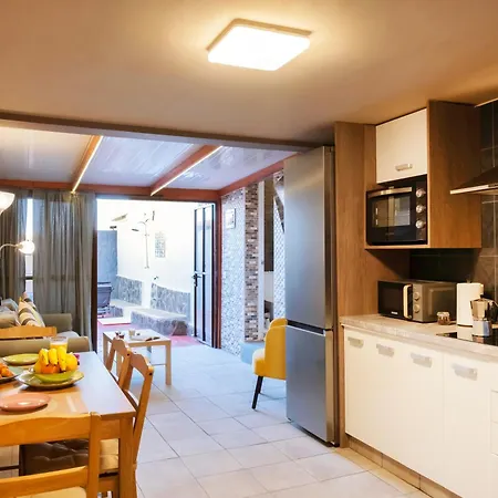 Feriehus | Private Terrace | Surf Area | Relax